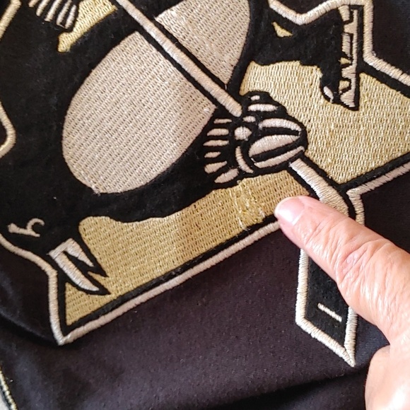 NWT NHL Old Time Hockey Pittsburgh Penguins Hoodie Youth XL - Picture 13 of 14